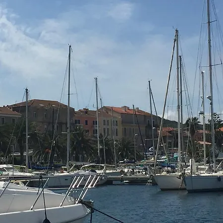 Holiday Anto - Maison De Vacances -